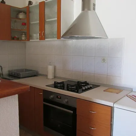 Tower コルチュラ